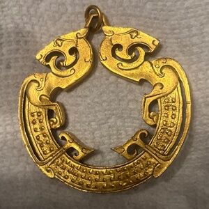 Alva Museum Replica Gold